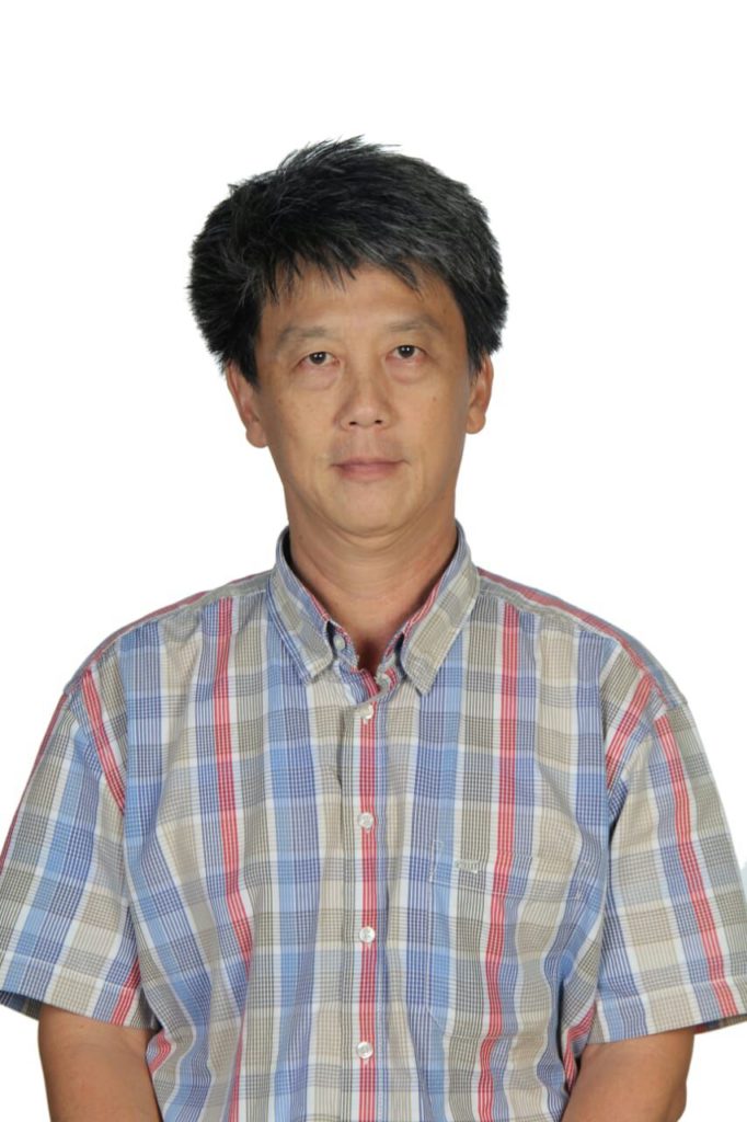 Sebelum hari ke 7, belum sampai rumah pun badan nya sudah capai sekali. Kemarin setelah hari ke 8, badan terasa segar dan kuat tidak mengantuk. Jadi, saya sangat merasakan manfaat  dari meditasi ini. Dan akan saya lakukan setiap hari dengan cara yang sudah diajarkan oleh lbu Ambar,  bisa dengan duduk atau berdiri.